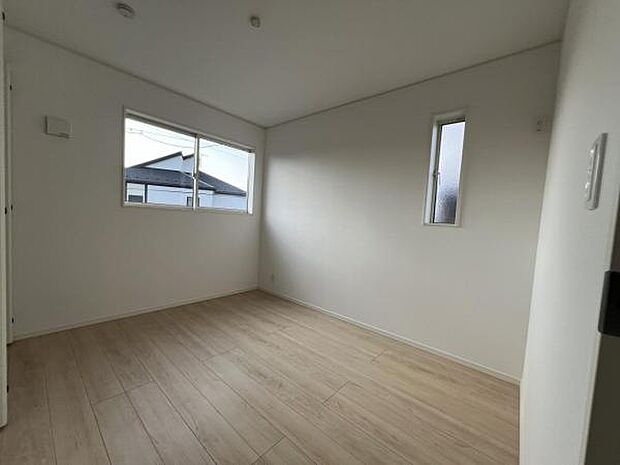 子供部屋や趣味の部屋など用途に合わせてお使いいただけます。