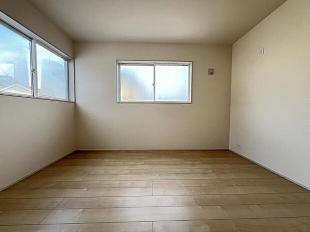 子供部屋にもちょうど良い大きさのお部屋です。