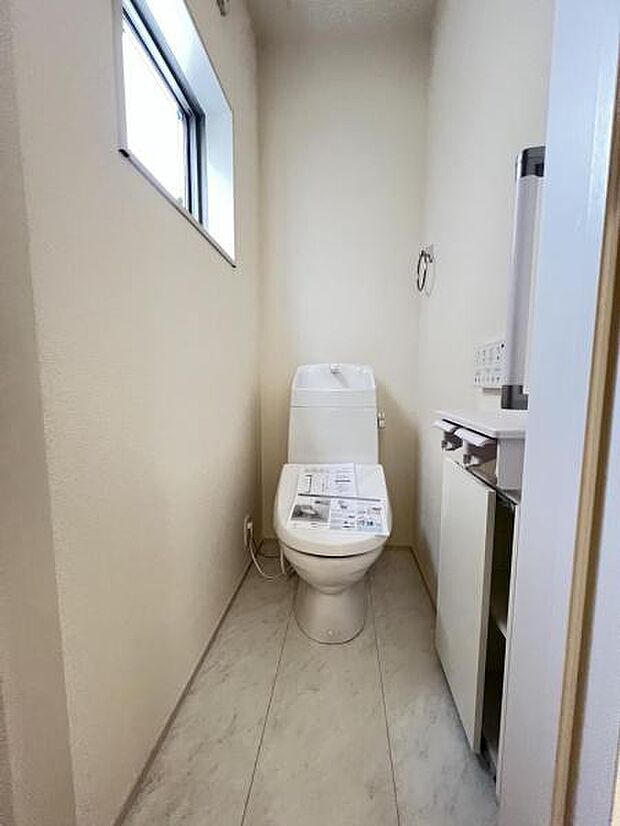ほっと安らげるトイレ空間です。