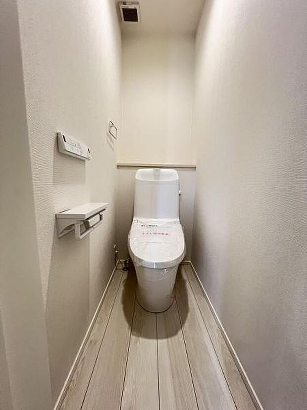ほっと安らげるトイレ空間です。