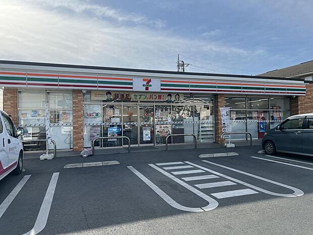 セブン-イレブン 栃木小金井駅東店まで約320m(徒歩4分)