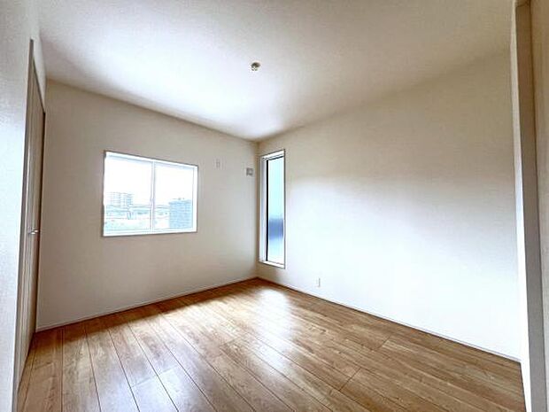 子供部屋にもちょうど良い大きさのお部屋です。