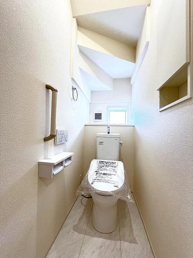 ほっと安らげるトイレ空間です。