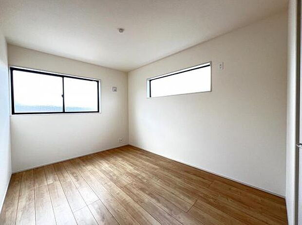 子供部屋にもちょうど良い大きさのお部屋です。