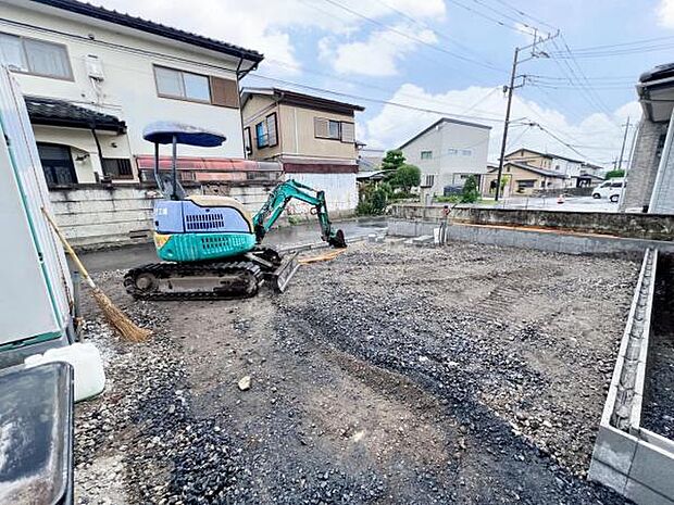 お庭スペースは、ガーデニングやお子様との外遊びなど多彩な用途でお楽しみいただけます。