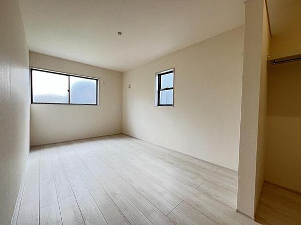 子供部屋にもちょうど良い大きさのお部屋です。