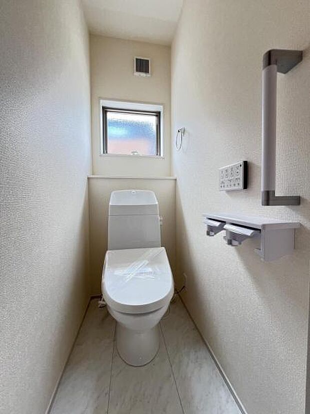 ほっと安らげるトイレ空間です。