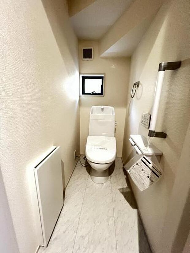 ほっと安らげるトイレ空間です。
