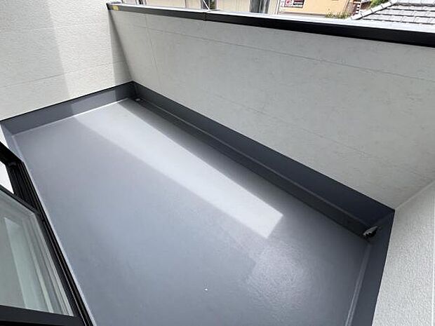 お洗濯ものを気持ち良く太陽の光で干せるのが嬉しいですね。