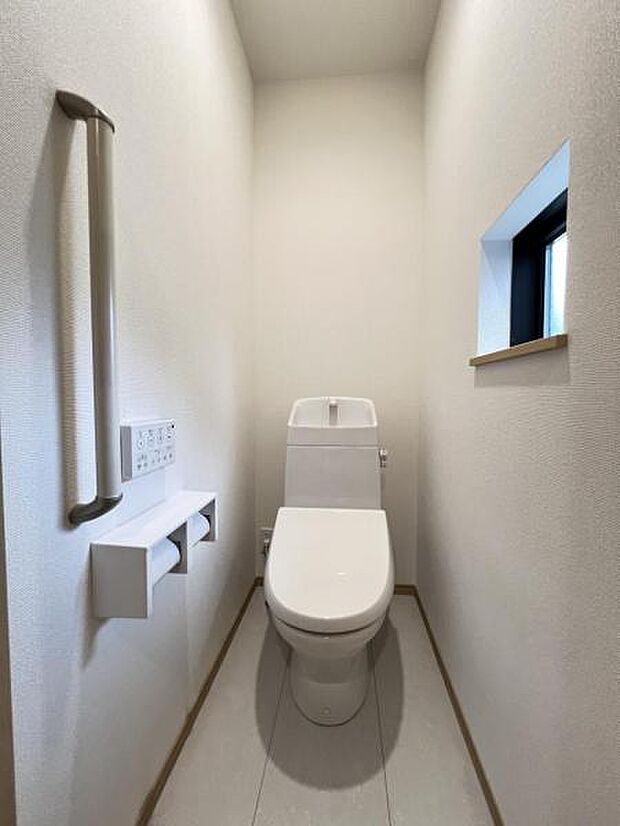 ほっと安らげるトイレ空間です。