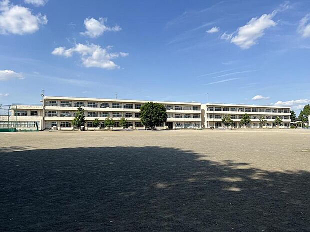 栃木市立大平中央小学校まで約1350m(徒歩17分)