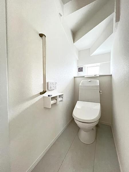 ほっと安らげるトイレ空間です。