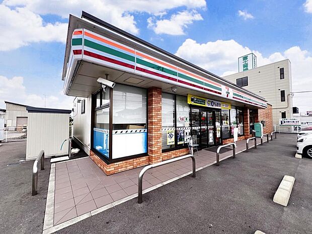セブン-イレブン 宇都宮雀宮中店まで約500m(徒歩7分)