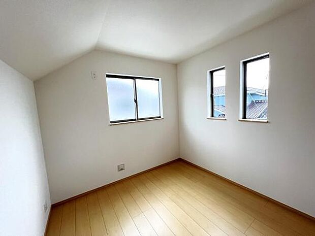 子供部屋や趣味の部屋など用途に合わせてお使いいただけます。