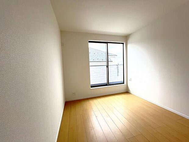 子供部屋にもちょうど良い大きさのお部屋です。