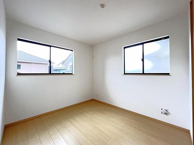 子供部屋にもちょうど良い大きさのお部屋です。
