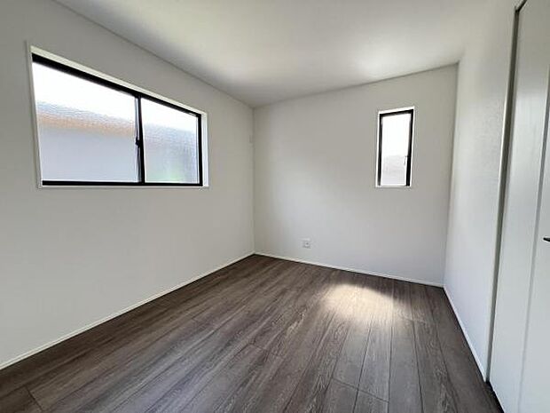 子供部屋にもちょうど良い大きさのお部屋です。