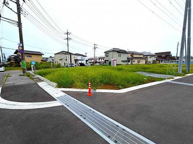 一生懸命建築中です。完成が楽しみですね。