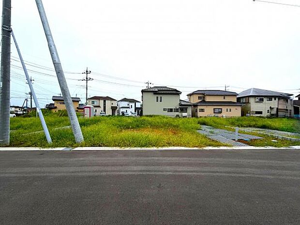 現地写真です。周辺環境も含めてご確認ください。