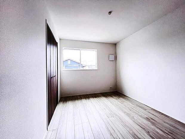 子供部屋にもちょうど良い大きさのお部屋です。