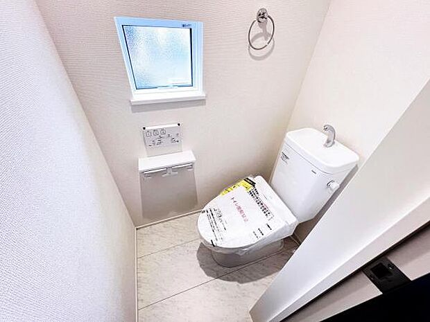 ほっと安らげるトイレ空間です。