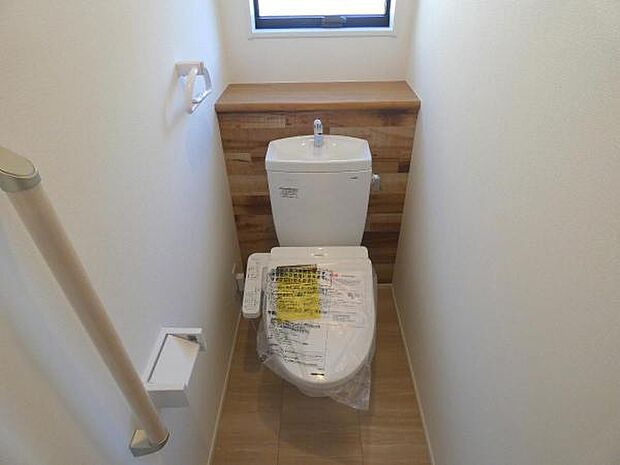 快適なシャワートイレも標準装備で嬉しいですね。