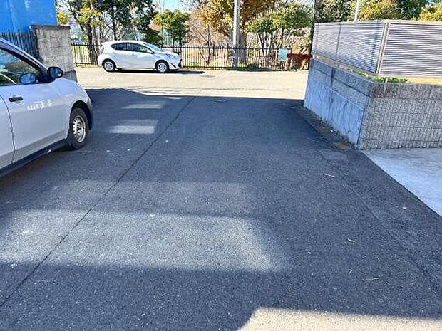 前面道路です。