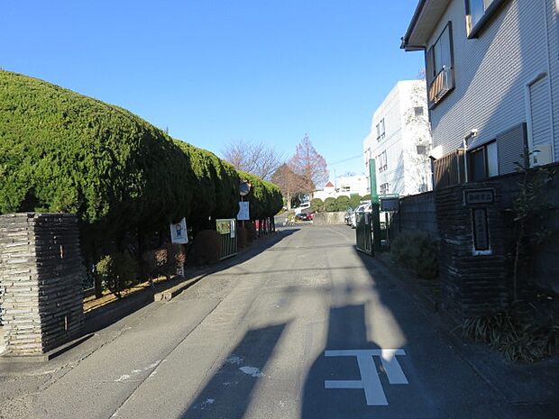 静岡市立清水有度第二小学校まで約2180m（徒歩28分）