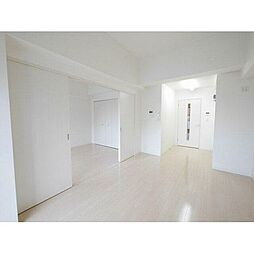 プレシャス音羽 902 9階1LDKのリビング/ダイニング