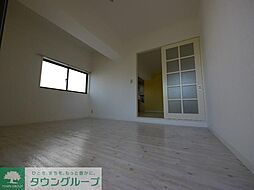 モンパールオキツモ 801 8階1LDKのリビング/ダイニング