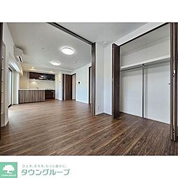 CREATIF 日暮里 101 1階2LDKのリビング/ダイニング