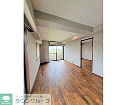 綾東ヴィレッジ弐番館 502 5階1LDKのリビング/ダイニング