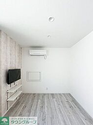 Claudia Takenotsuka 304 3階ワンルームのリビング/ダイニング