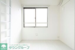 Fitz Roy千住 111 1階ワンルームのリビング/ダイニング