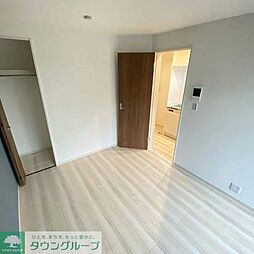 メルディア西新井本町 102 1階1Kのリビング/ダイニング