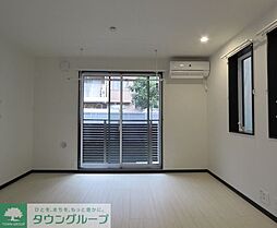 東京メトロ千代田線 綾瀬駅 徒歩11分の賃貸マンション 1階ワンルームのリビング/ダイニング