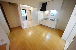 東武伊勢崎線 西新井駅 徒歩8分の賃貸アパート 2階3DKのリビング/ダイニング