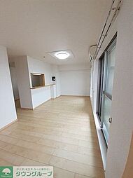 グローブ・アマランス 806 8階2LDKのリビング/ダイニング