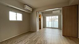 プラウドフラット上野松が谷 2階1LDKのリビング/ダイニング