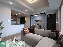 東急田園都市線 三軒茶屋駅 徒歩9分の賃貸マンション 7階2LDKのリビング/ダイニング