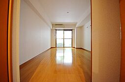 コアロード春日 4階1Kのリビング/ダイニング