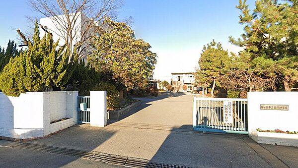 豊野中学校　約2200ｍ