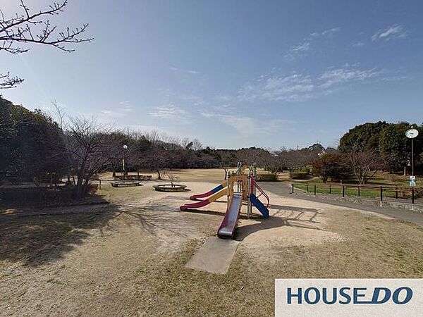 寺田惣代公園 徒歩49分。 3900m