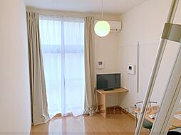 レオパレスＲｅｇｕｌｕｓ 104 1階1Kのリビング/ダイニング