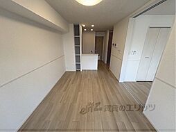 プリュニエ　キャトル 1階1LDKのリビング/ダイニング