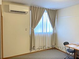 レオパレス星田II 206 2階1Kのリビング/ダイニング