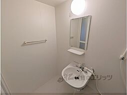 近鉄奈良線 新大宮駅 徒歩15分の賃貸マンション 1階2LDKのリビング/ダイニング