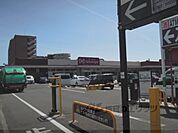 デイリーカナートイズミヤ　新大宮店まで260メートル