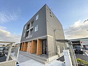 九条駅より徒歩9分 3階 築3年7ヶ月の賃貸物件