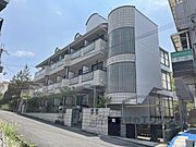 富雄駅より徒歩10分 3階 築35年2ヶ月の賃貸物件